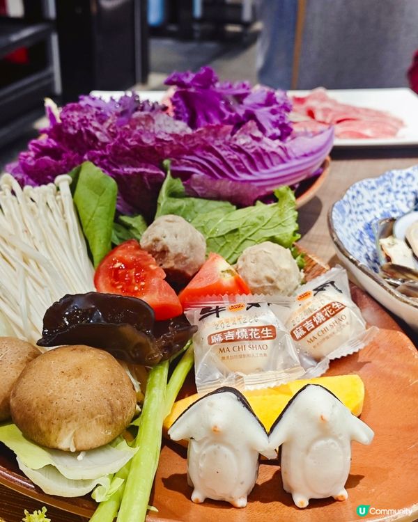 同屋企人吃大餐🥳圍爐吃到飽就最happy啦❤️這次選了位於尖...