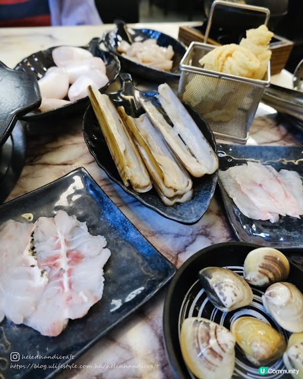 【吃下旺角】堅係鮮。超正任食生猛活海鮮雞煲火鍋 - 阿爺八鮮鍋