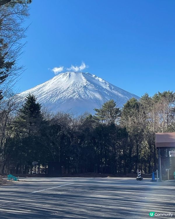 富士山上奇奇怪怪嘅雲？