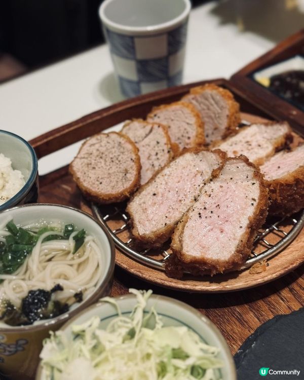 點睇都唔係「猛龍」既過江龍韓式餐廳🤔🤔