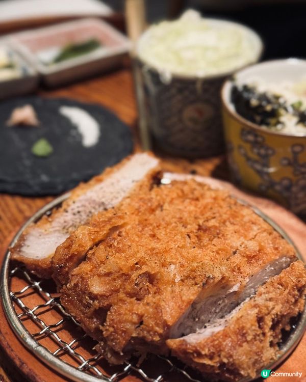 點睇都唔係「猛龍」既過江龍韓式餐廳🤔🤔