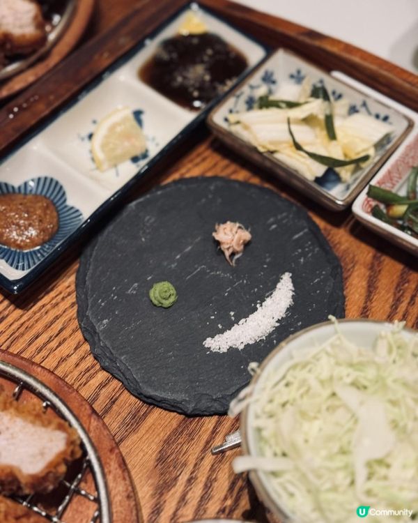 點睇都唔係「猛龍」既過江龍韓式餐廳🤔🤔