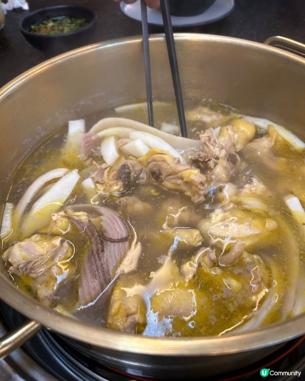 元朗1蚊雞煲，真材實料，推薦椰子雞鍋！