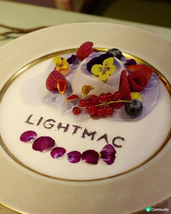 ｛酒店美食｝𝙁𝙄𝙉𝘿𝙎 𝙭 𝙇𝙞𝙜𝙝𝙩𝙢𝙖𝙘母親節北歐半自助早午餐