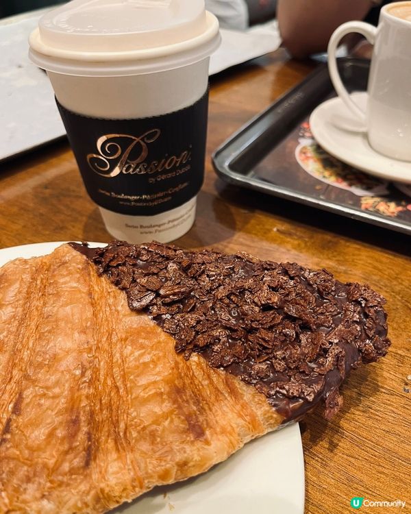 澳門美食推介🥐 薄脆牛角酥