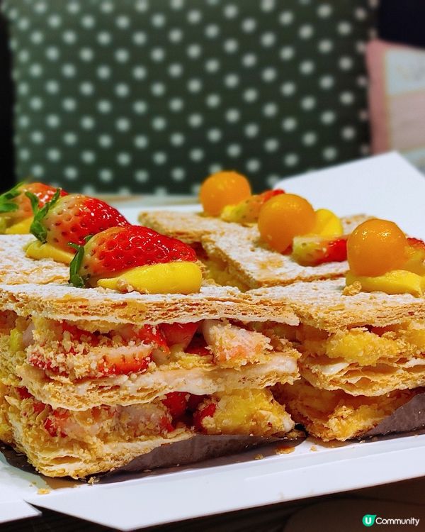 隱世草莓/芒果拿破崙 • Mimosa