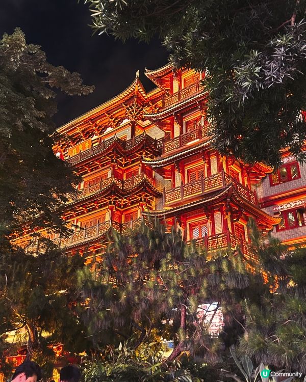 藏於鬧市中的—「千與千尋」