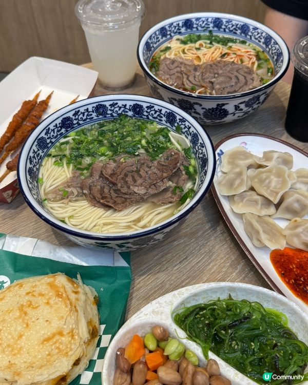 灣仔排長龍蘭州牛肉麵店