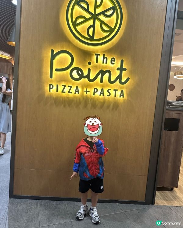 親子好去處，一齊自製Pizza