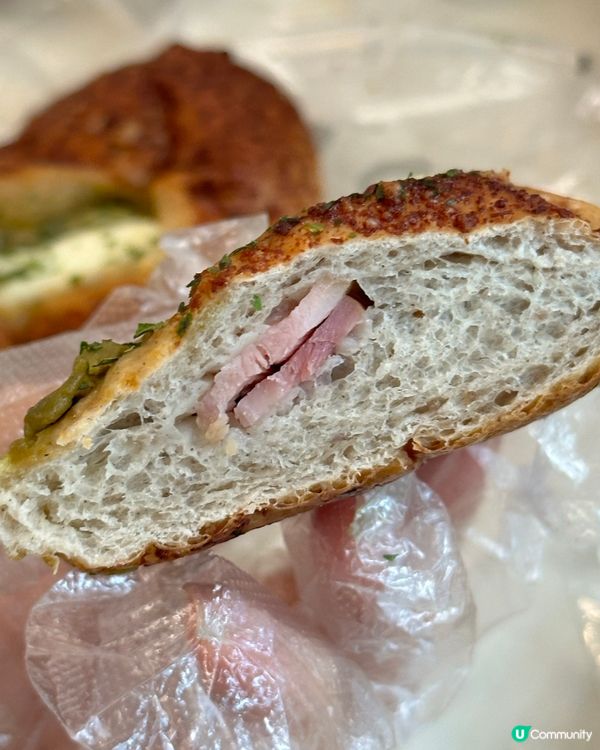 Paper stone 牛油果煙肉芝士蕎麥包