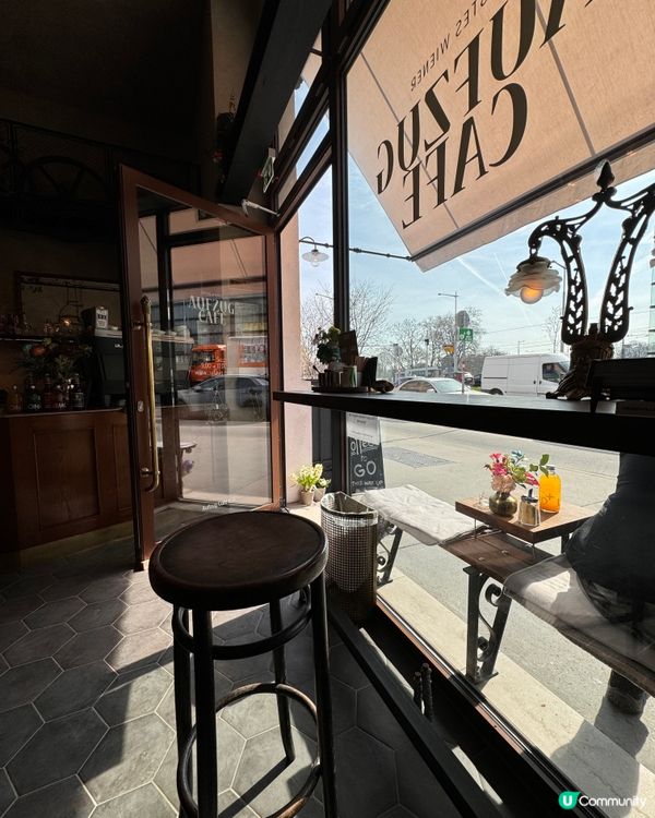 奧地利🇦🇹維也納復古電梯 Cafe