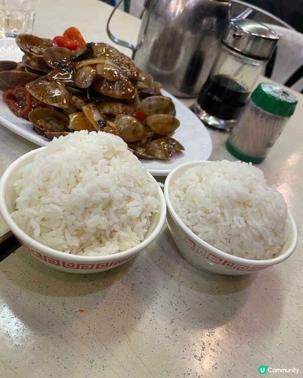 兩人兩道菜式配飯 夠曬飽😋每道菜式都大份👍🏻