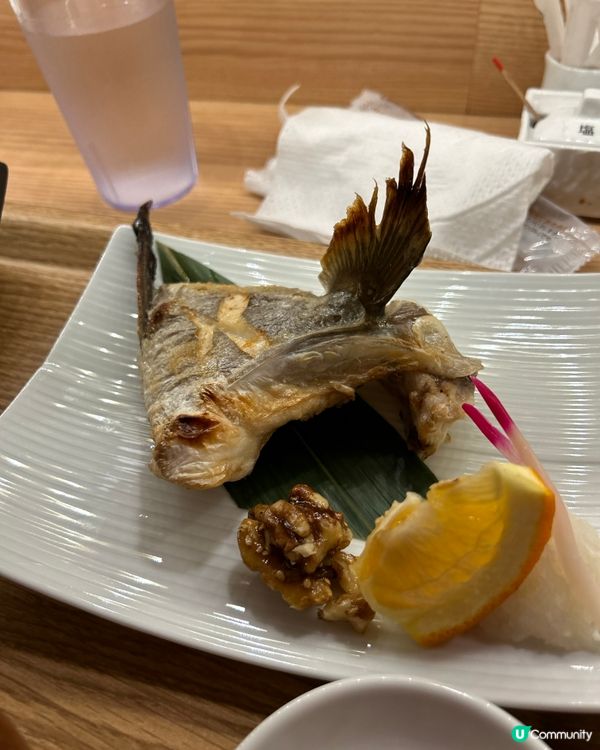 博多人廚房柳橋連合市場內的超人氣食堂—「食堂光」