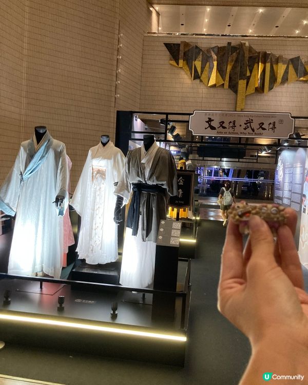 服裝設計的負責人是他們