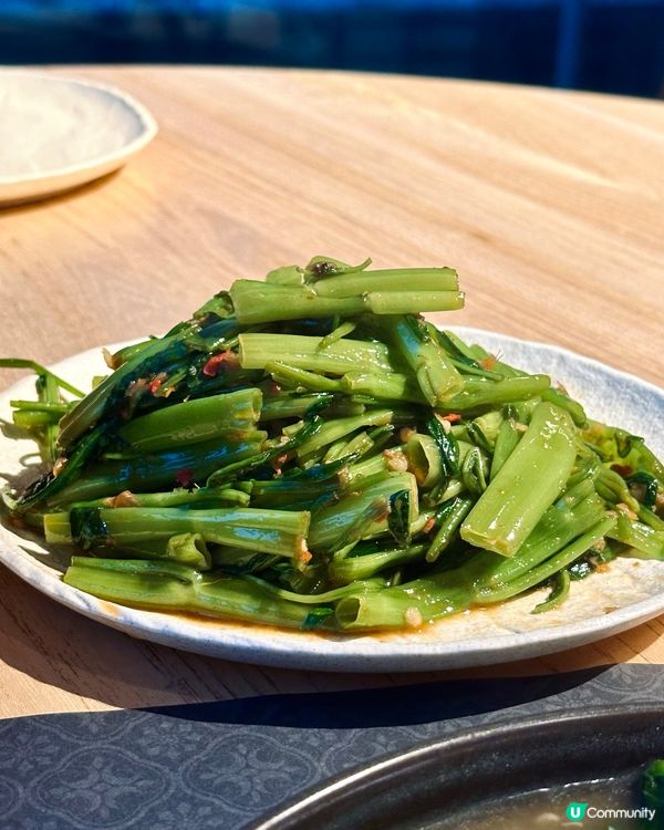 寬敞環境享受地道泰菜