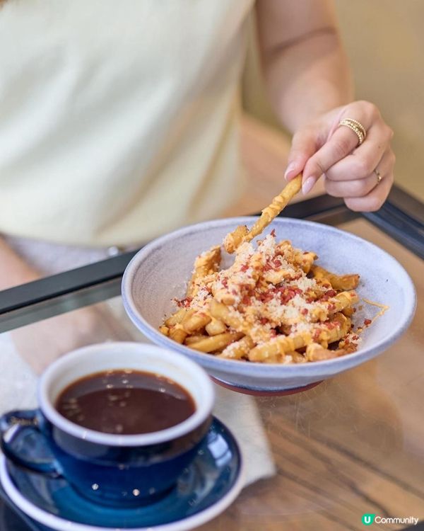 🌳｛根𝑅𝑜𝑜𝓉 𝒞𝒶𝒻𝑒 ｝啟德日光森林cafe 