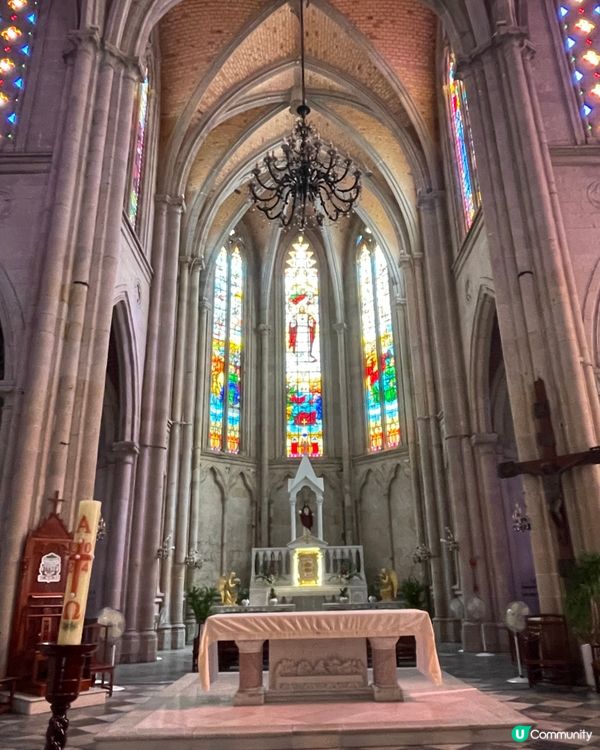 超過一百年歷史嘅教堂，依然屹立不倒壯觀宏偉，更成為網紅打卡點