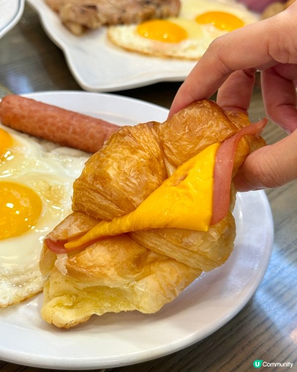 港式茶餐廳早餐