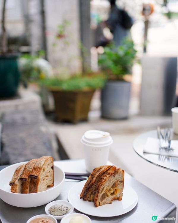 西貢主打自家製麵包cafe 高質酸種麵包