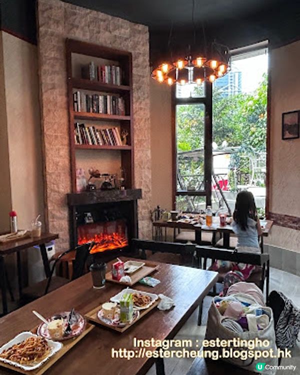 山頂纜車旁Tram View Cafe 邊看纜車🍹邊嘆下午茶