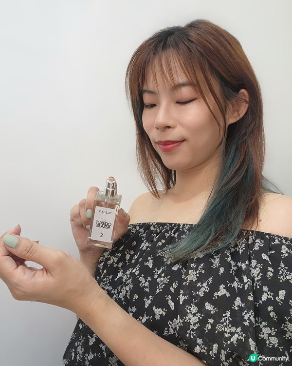 香水讓人增添知性美，我一向給人的感覺就不屬於甜美可人兒系列，...