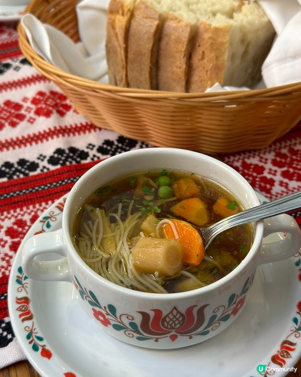 體驗傳統匈牙利菜😆