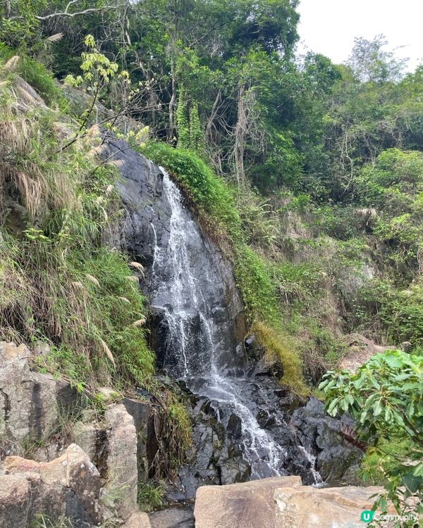 梅窩郊遊，香港難得有瀑布💦💧