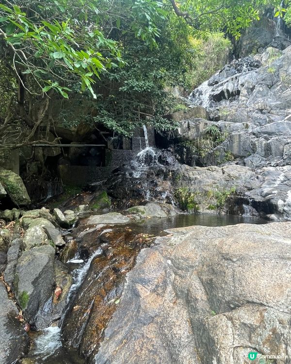 梅窩郊遊，香港難得有瀑布💦💧