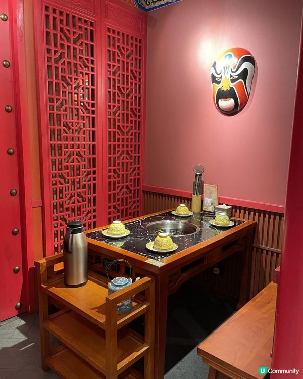 中國宮廷式裝修高質火鍋