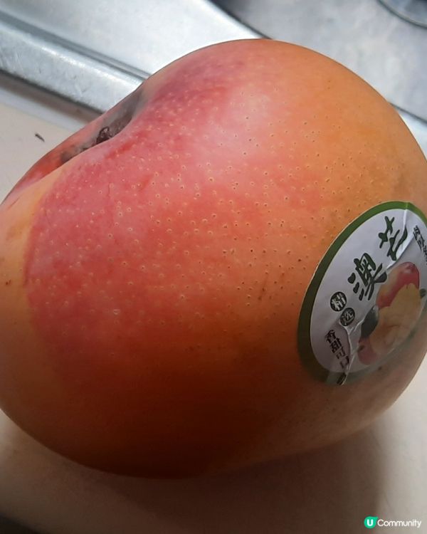 芒果口感香甜細緻，陣陣香氣滲透口中令人驚喜喜萬分！完全熟透！