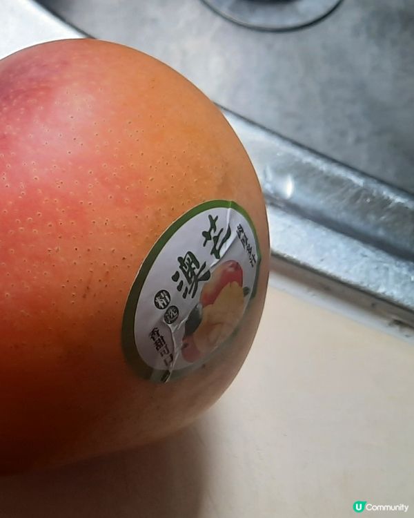 芒果口感香甜細緻，陣陣香氣滲透口中令人驚喜喜萬分！完全熟透！