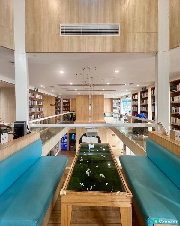 最美燈塔圖書館