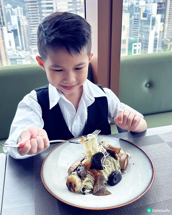 灣仔30樓靚景超高質餐廳