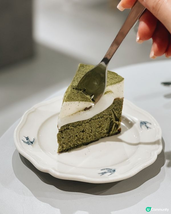 旺角日系文青café 吸晴甜品✨ 必食鐵觀音麻糬蛋糕🤎