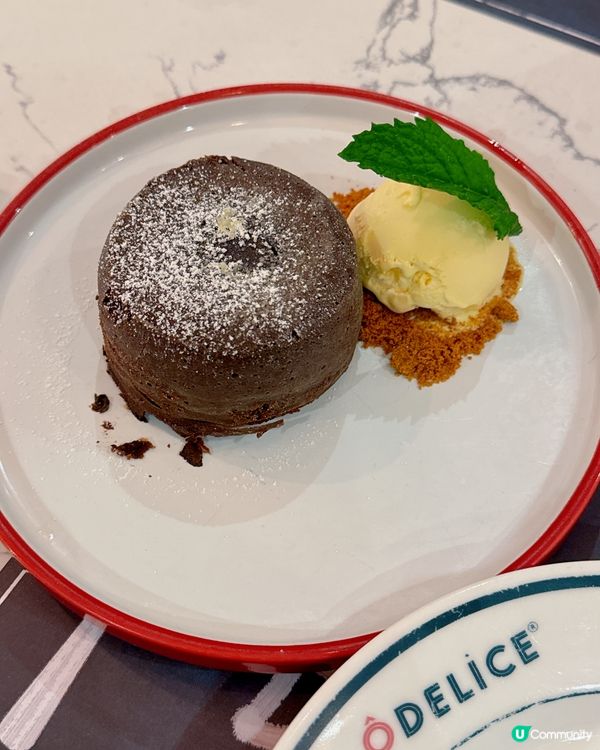 以傳統法國食譜創造出家庭式法國料理😋