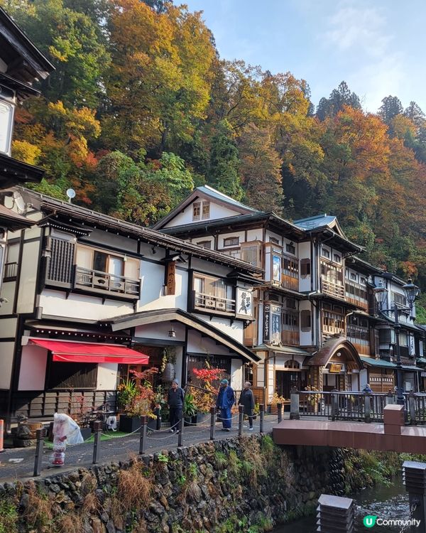  「銀山温泉」如置身於宮崎駿的「千與千尋」塲景中
