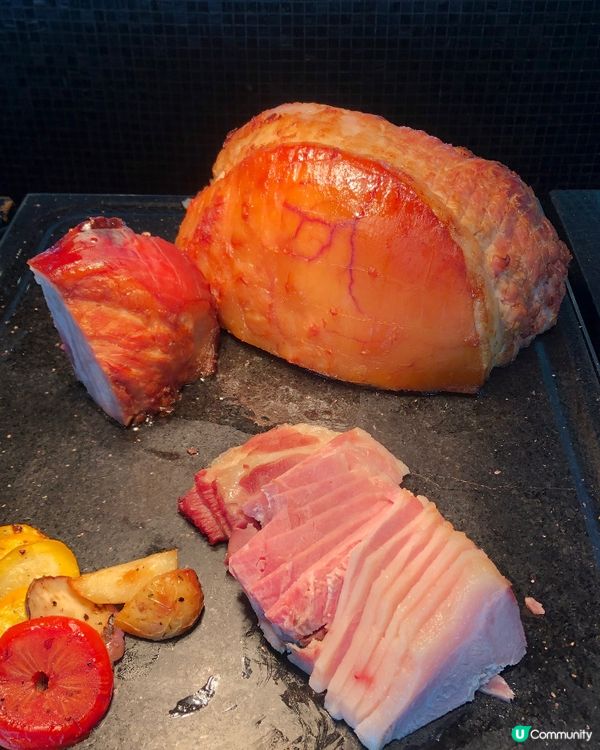 360旋轉餐廳自助餐