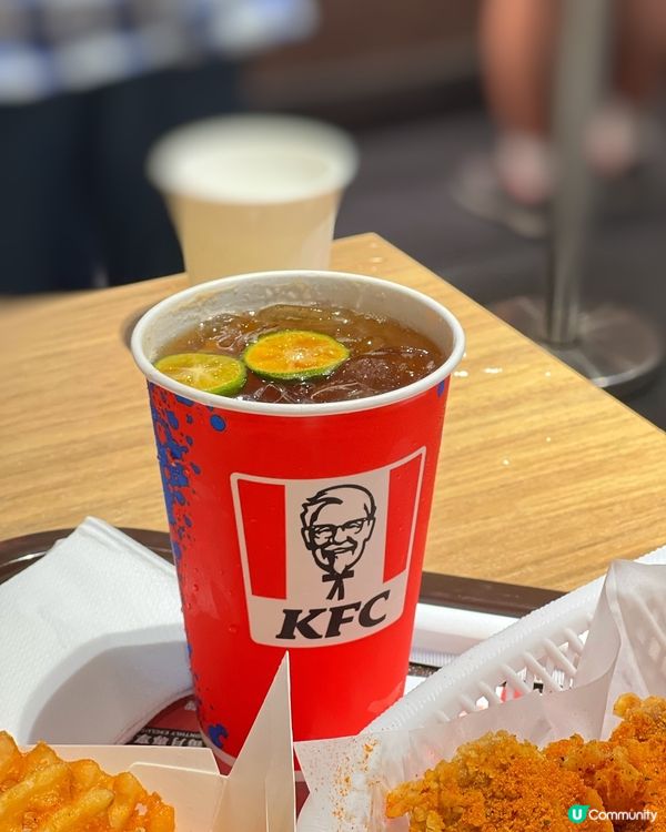 ✨ KFC泰式紅咖哩脆雞套餐🐥✨