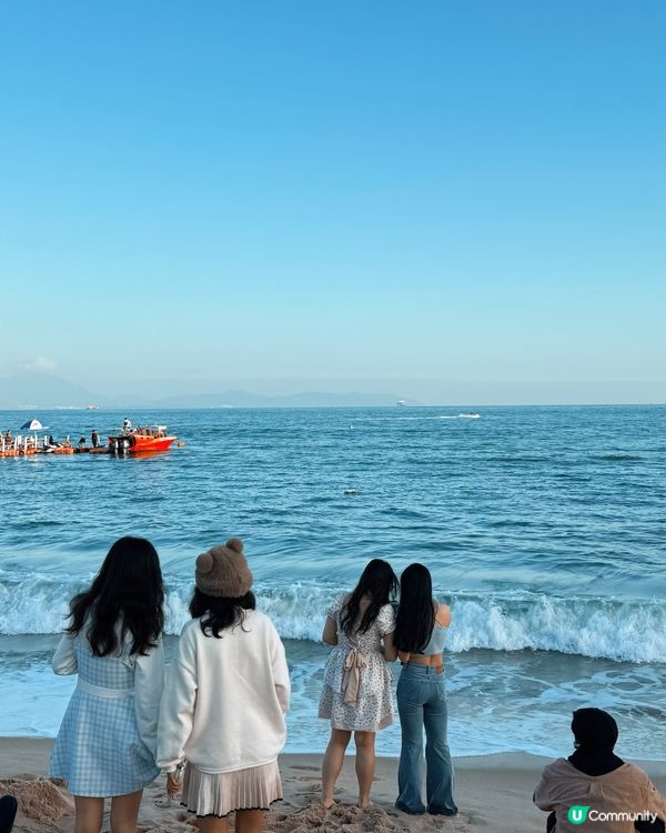 一出地鐵就可以見到嘅大海——大梅沙