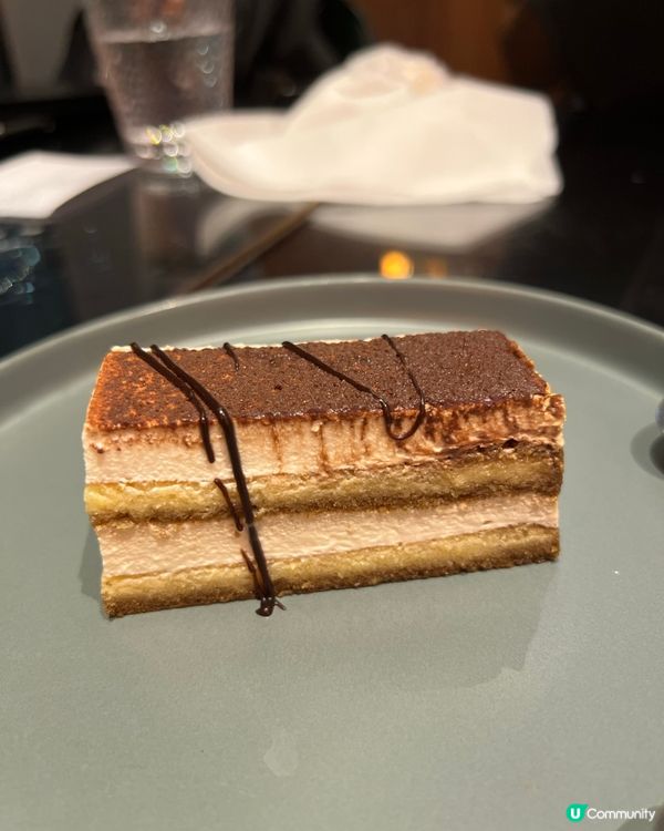 觀塘亞太中心扒房，星期一至四係任嗌架喎？