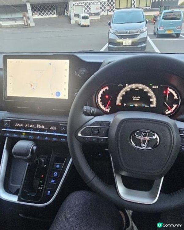 [日本租車] #4車型介紹– Toyota Voxy