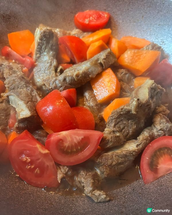 紅蘿蔔蕃茄炆牛肋條