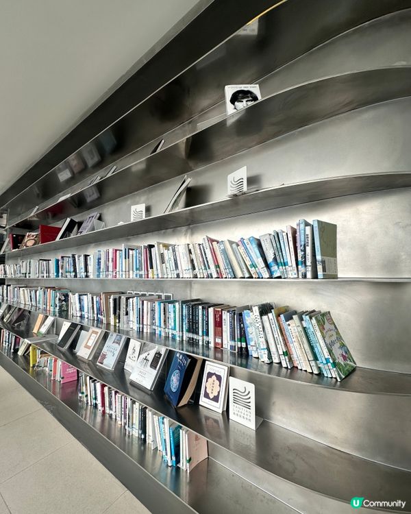 雲海中的咖啡店