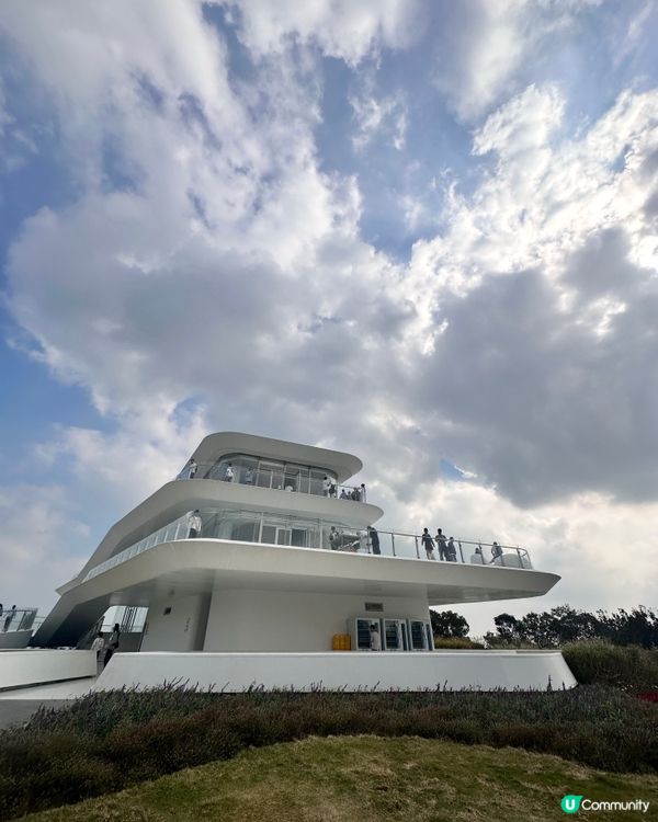 雲海中的咖啡店