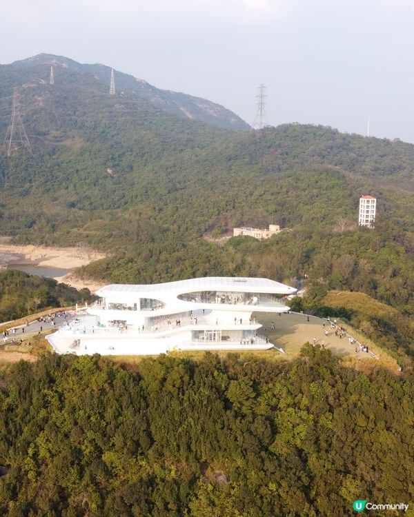 雲海中的咖啡店