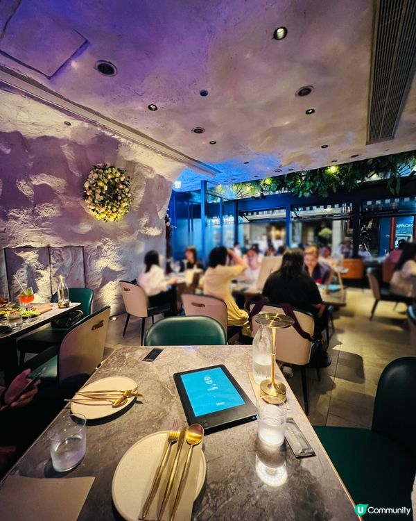 尖沙咀型格西餐廳 Enchanté