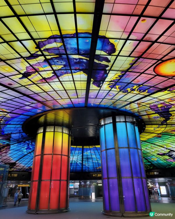 高雄捷運美麗島站