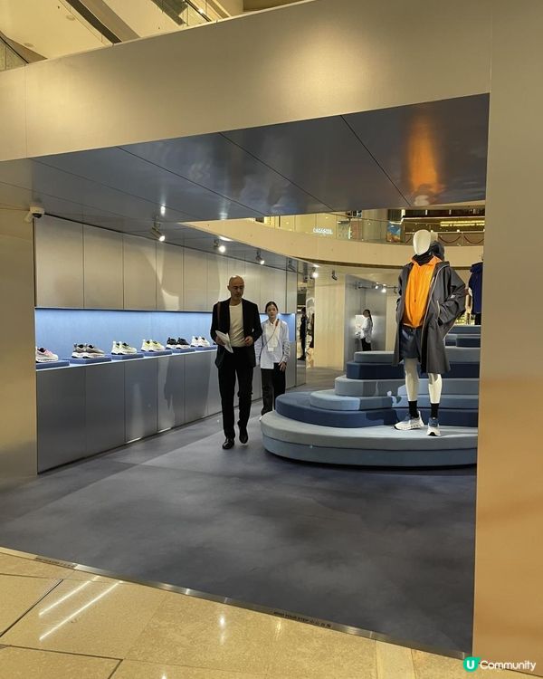 LOEWE x ON Pop-Up Store@IFC