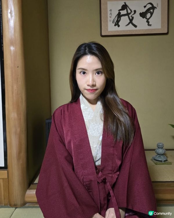 油布院山燈館既職員好友善,我地揀左18:30 食懷石料理,換...