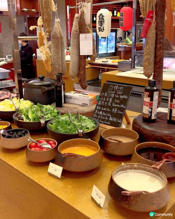 充滿海水味嘅自助餐！